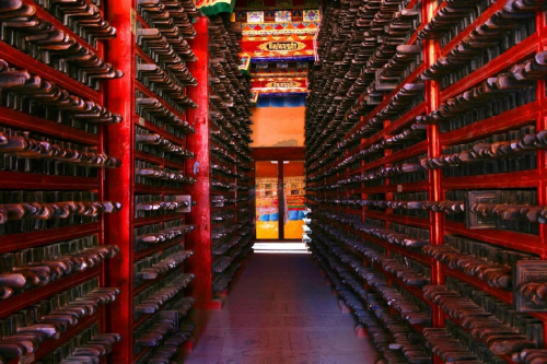 丝路甘孜·川西秘境：一条国道的文明叙事 ——解码G317高原丝路文化走廊的共生密码